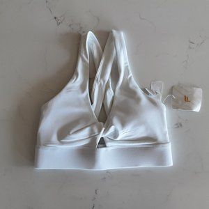 OasisTwist Sport Bra